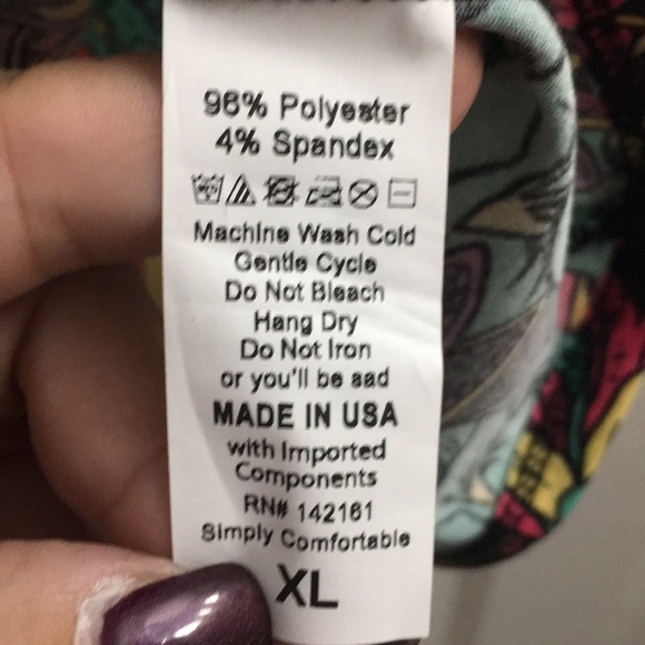 🎉💕BEAUTIFUL BNWT LULAROE XL GIGI TOP💕🎉 - Picture 5 of 8